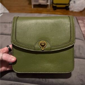 NWT- Fossil Ainsley Crossbody